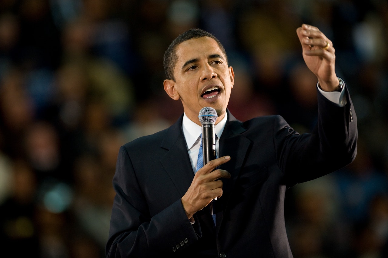 President Obama gives speech to crowd