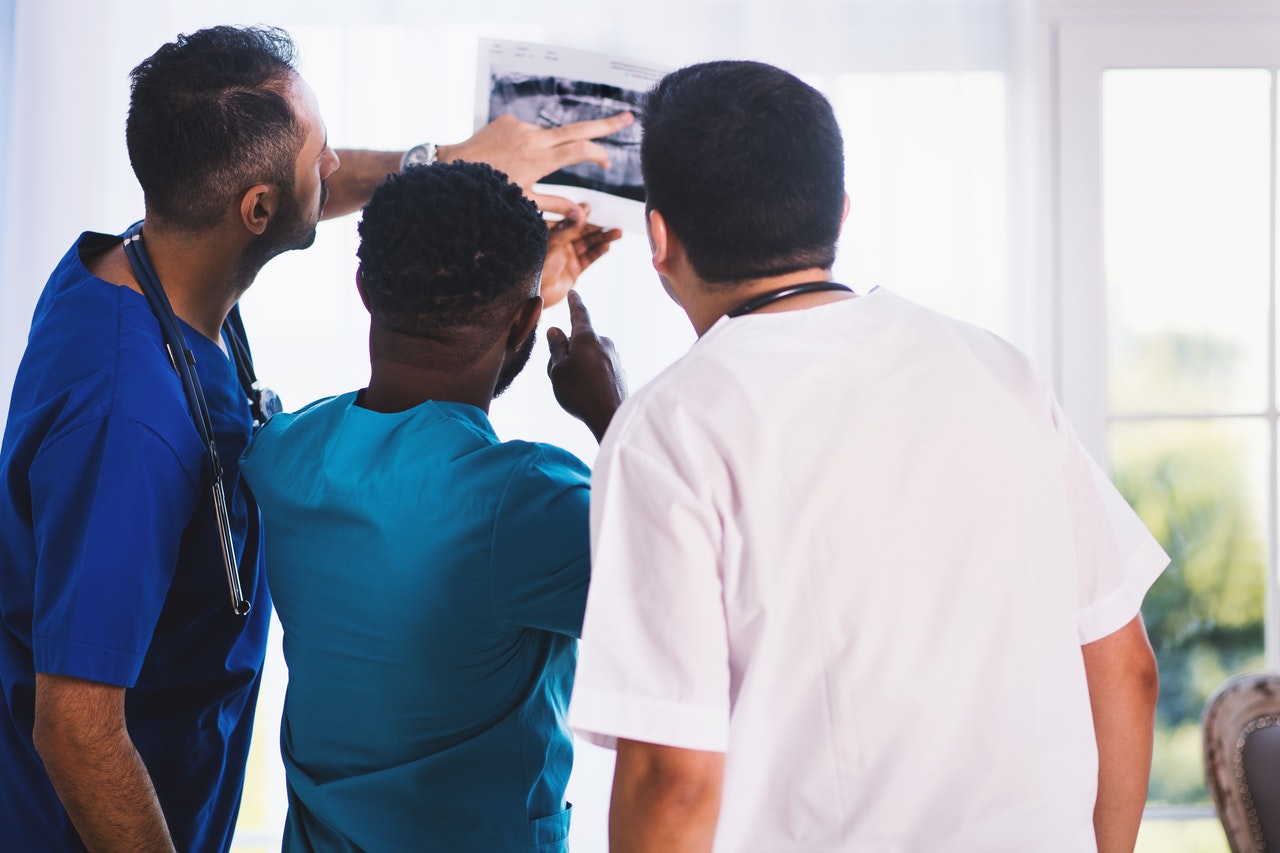 radiologists looking at xray